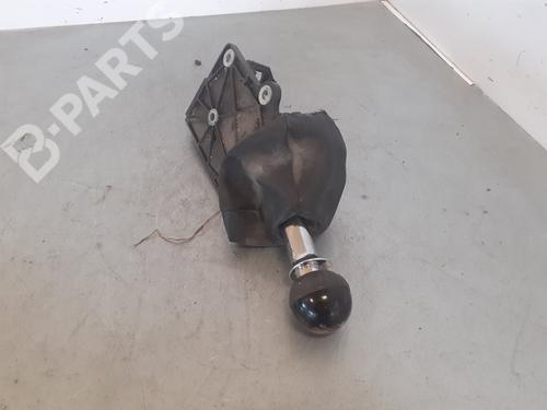 Used Gear lever FIAT 500 (312_) 1.2 LPG (312AXA1A) (69 hp) 7429337