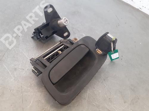 Front left exterior door handle OPEL ZAFIRA A MPV (T98) 2.0 DTI 16V (F75) | BP10080289C128 