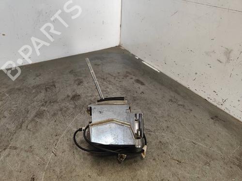Used Gear lever Gear lever MERCEDES-BENZ S-CLASS (W220, V220) S 320 CDI (220.026, 220.126) (197 hp) 39193492 39193492