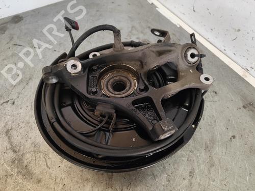 Venstre hjullejehus spindel MERCEDES-BENZ E-CLASS (W211) E 270 CDI (211.016) (177 hp) 27719367