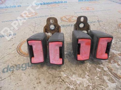 Sicherheitsgurt hinten mitte für FORD FOCUS I (DAW, DBW) 1.8 TDCi (100 hp) 8753480
