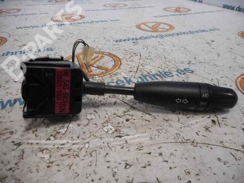 Used Headlight switch DAEWOO KALOS (KLAS) 1.4 (83 hp) 2473794
