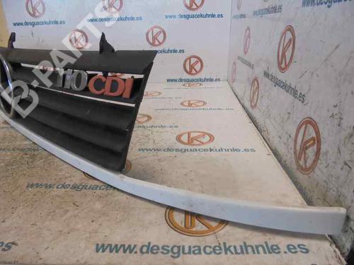 Grille MERCEDES-BENZ VITO Van (W638) 112 CDI 2.2 (638.094) | BP2463056C40 
