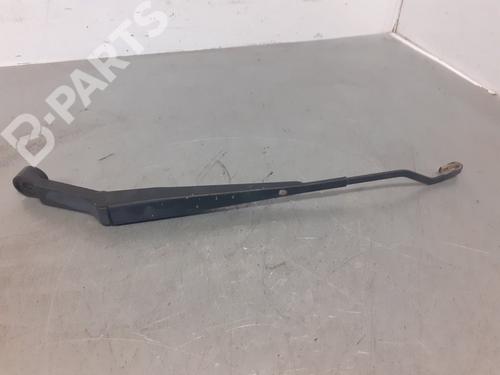 Used Front windshield wiper arm CHEVROLET LACETTI (J200) 1.6 (109 hp) 8894233