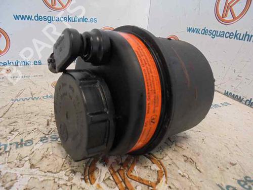 Power steering reservoir IVECO DAILY III Van 29 L 12 V (ALKA41A2, ALLA52A2, ALKA42A2) | BP14182926M117 