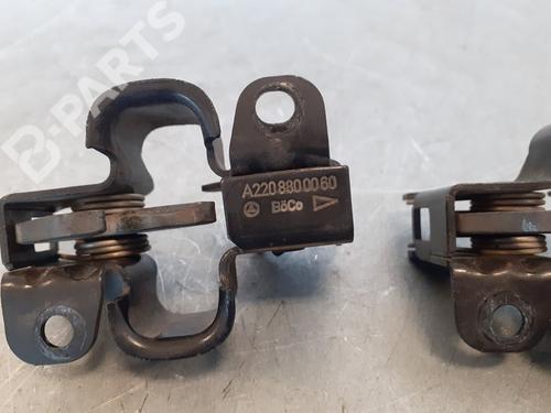 Hood lock MERCEDES-BENZ S-CLASS (W220) S 320 CDI (220.025, 220.125) | BP8931751C133 