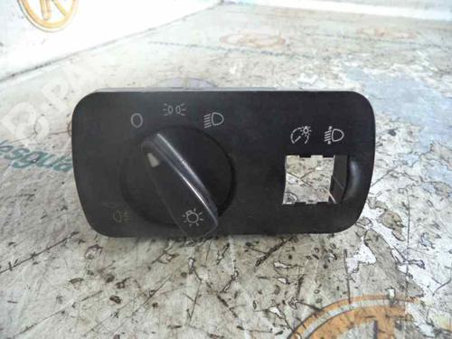 Used Headlight switch SEAT IBIZA II (6K1) 1.4 i (60 hp) 2466057