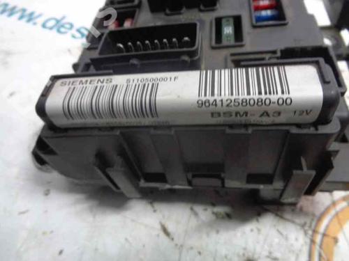 Fuse box CITROËN C5 I (DC_)  | BP2463160E1 