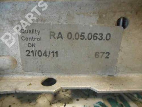 Køler BMW 5 (E39) 528 i | BP2475286M31 