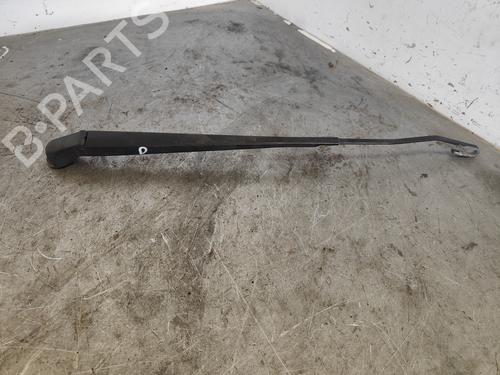 Used Front windshield wiper arm CITROËN XSARA PICASSO (N68) 2.0 HDi (90 hp) 26334975