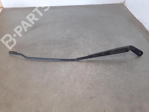 Used Front windshield wiper arm VW GOLF IV (1J1) [1997-2008]  9872394