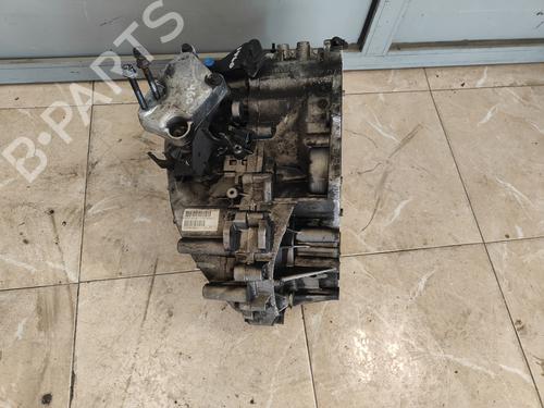 Used Gearbox VOLVO S40 I (644) 1.9 DI (115 hp) 23229830