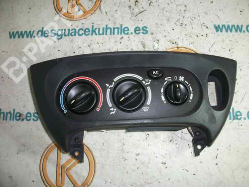 Used Climate control RENAULT MEGANE I Classic (LA0/1_) [1996-2008]  2468541
