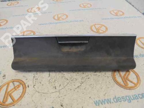 Handskerum MERCEDES-BENZ /8 (W115) 200 D (115.115) (55 hp) 4632203