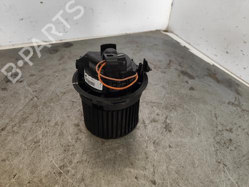 Used Heater blower motor RENAULT CLIO IV (BH_) [2012-2021]  27606665