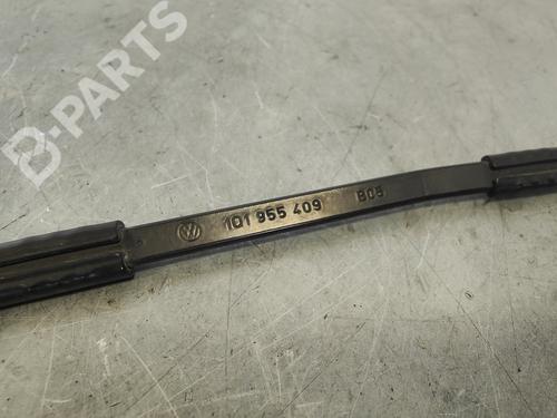 Front windshield wiper arm VW GOLF V (1K1)  | BP11020050C143 