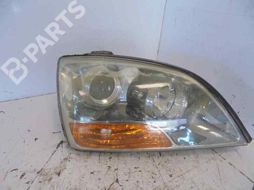 Used Right headlight KIA SORENTO I (JC) 2.5 CRDi 4WD (140 hp) 5608938