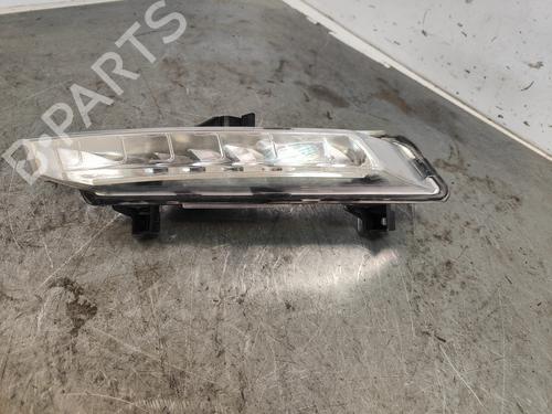 Used Right front fog light RENAULT CLIO IV (BH_) [2012-2021]  27594441