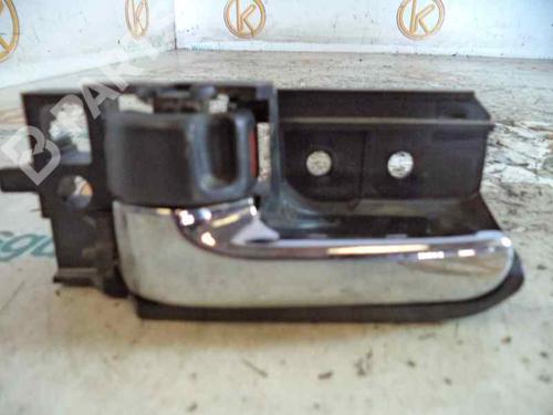 Venstre bak invendig håndtak TOYOTA AVENSIS Saloon (_T25_) 2.0 VVT-i (AZT250_, AZT250R) (147 hp) 3219087