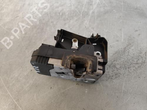 Used Rear left lock OPEL VIVARO A Van (X83) 2.5 DTI (F7) (135 hp) 13571081