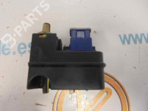 Used Fuse box NISSAN PATROL GR V Wagon (Y61) 3.0 DTi (158 hp) 3525080