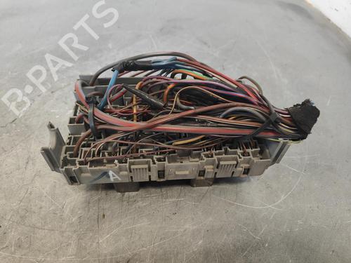 Used Fuse box FORD TRANSIT Van (FA_ _) [2006-2014]  12516020