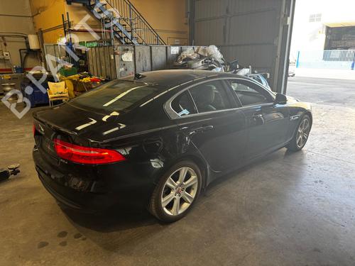 Switch JAGUAR XE (X760) 2.0 D AWD | BP29584921I30 
