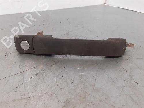Used Front left exterior door handle VW VENTO (1H2) 1.6 (75 hp) 7158373