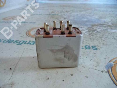 Used Electronic module MERCEDES-BENZ 123 T-Model (S123) 300 T D (123.190) (88 hp) 3526988