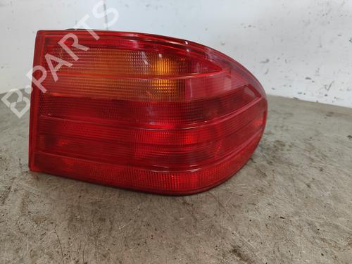 Used Right taillight MERCEDES-BENZ E-CLASS (W210) E 240 (210.061) (170 hp) 26291369