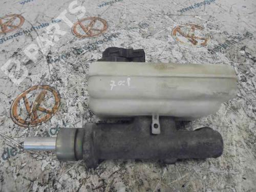 Brake master cylinder IVECO DAILY III Van 35 S 11 V,35 C 11 V | BP2457151M77 