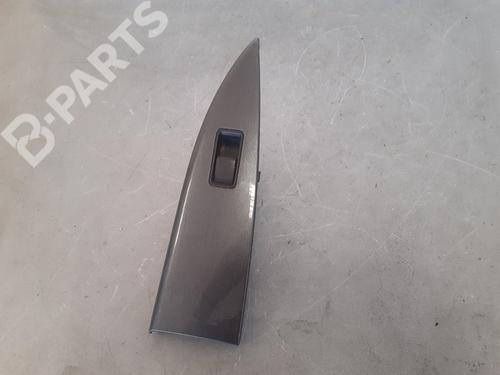 Used Right front window switch MAZDA 6 Saloon (GG) 2.0 DI (GG14) (143 hp) 10057257