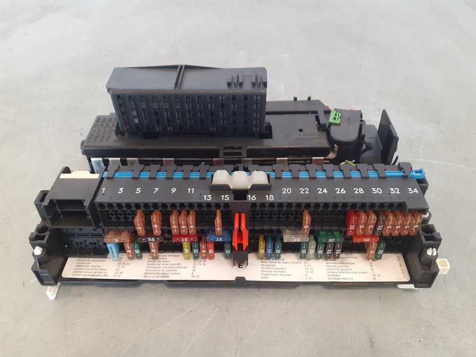 Fuse box BMW 3 (E46) 9723085 BParts