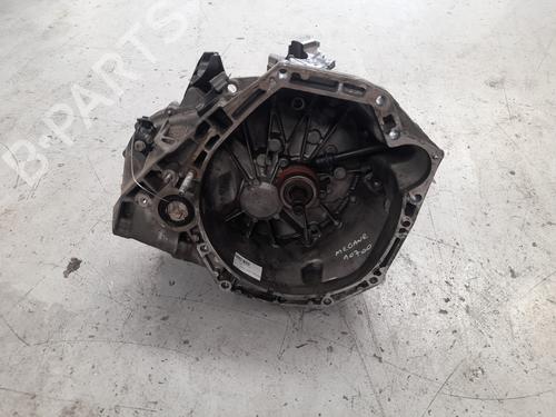 Used Gearbox RENAULT MEGANE III Grandtour (KZ0/1) 1.5 dCi (KZ09, KZ0D, KZ1G, KZ29, KZ14, KZ1W, KZ10, KZ1F,... (110 hp) 15986740