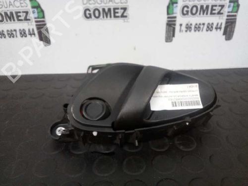 Used Front left interior door handle Front left interior door handle 12807360 12807360