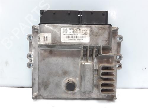 Used Engine control unit (ECU) Engine control unit (ECU) KIA RIO III (UB) 1.1 CRDi (75 hp) 36753085 36753085