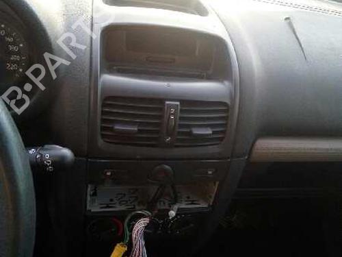 Licht Schakelaar RENAULT CLIO II (BB_, CB_) 1.2 (BB0A, BB0F, BB10, BB1K, BB28, BB2D, BB2H, CB0A,... | BP12905142I24 