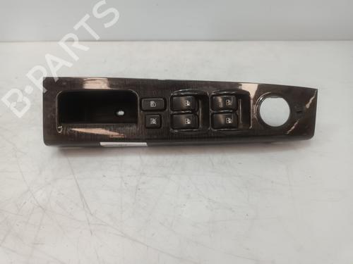 Used Left front window switch KIA SORENTO I (JC) [2002-2011]  30081686