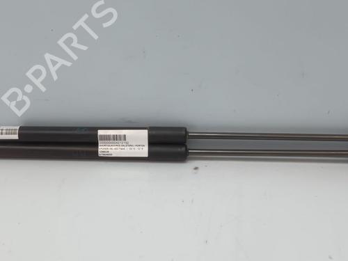 tailgate-lift-support-hyundai-i30-gd-2011-33956723 main image