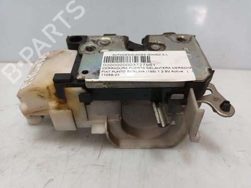 Høyre foran lås FIAT PUNTO Hatchback Van (188_) 1.2 60 (60 hp) 22231730
