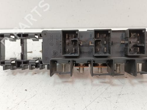 Fuse box AUDI A6 C5 (4B2) 2.8 | BP15044182E1 
