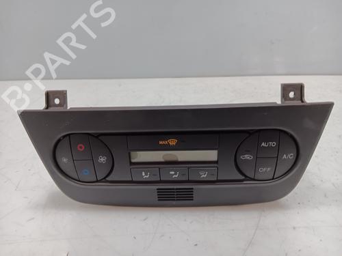 Used Climate control FORD FIESTA V (JH_, JD_) 1.4 16V (80 hp) 24868401