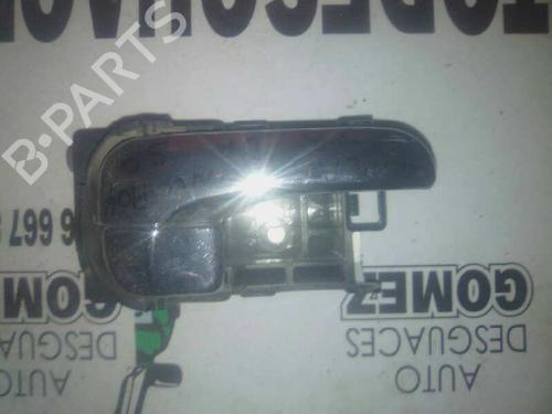 Used Rear right interior door handle NISSAN ALMERA TINO (V10) [1998-2006]  12795938