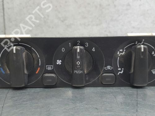 Used Climate control MITSUBISHI CARISMA (DA_) 1.6 (DA1A) (99 hp) 12812398