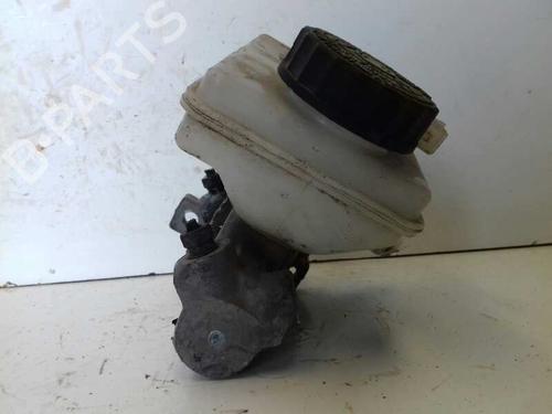Brake master cylinder TOYOTA YARIS (_P1_) 1.0 (SCP10_, SCP10R) | BP12740631M77 