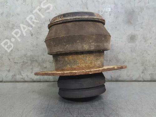 Used Engine mount VW GOLF III (1H1) [1989-1998]  12714699
