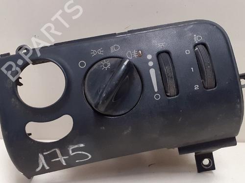 Used Headlight switch CHRYSLER VOYAGER / GRAND VOYAGER III (GS_, NS_) 2.0 i (133 hp) 12764831