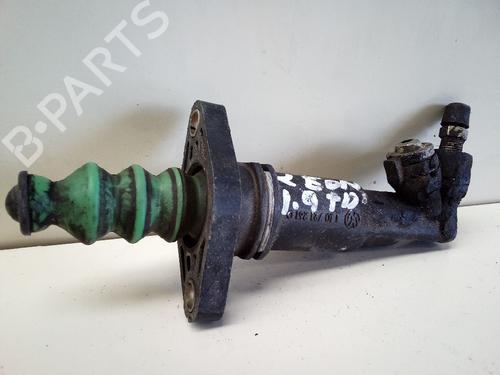 Clutch slave cylinder SEAT LEON (1M1) 1.9 TDI | BP13966864M113 
