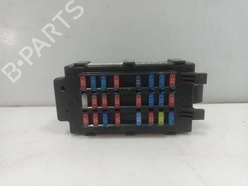 Used Fuse box Fuse box 38329716 38329716