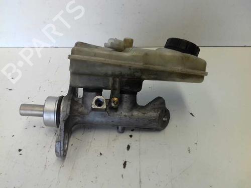Used Brake master cylinder RENAULT MEGANE II (BM0/1_, CM0/1_) 1.5 dCi (BM02, BM13, BM2A, CM02, CM13) (101 hp) 15958474